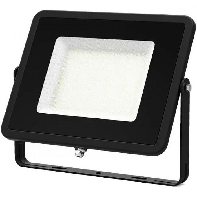 Прожектор GAUSS QPLUS 150W 18000lm 6500K 175-265V IP65 LED 1/4 черный 613100150 Прожектор GAUSS QPLUS 150W 18000lm 6500K 175-265V IP65 LED 1/4 черный 613100150