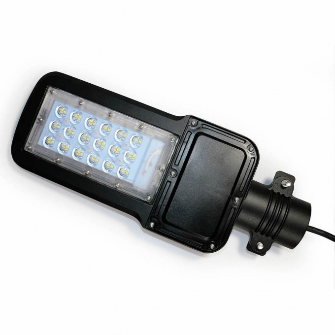 Светильник уличный GAUSS QPLUS LED 50W 5000K IP65 черный 629535350 Светильник уличный GAUSS QPLUS LED 50W 5000K IP65 черный 629535350